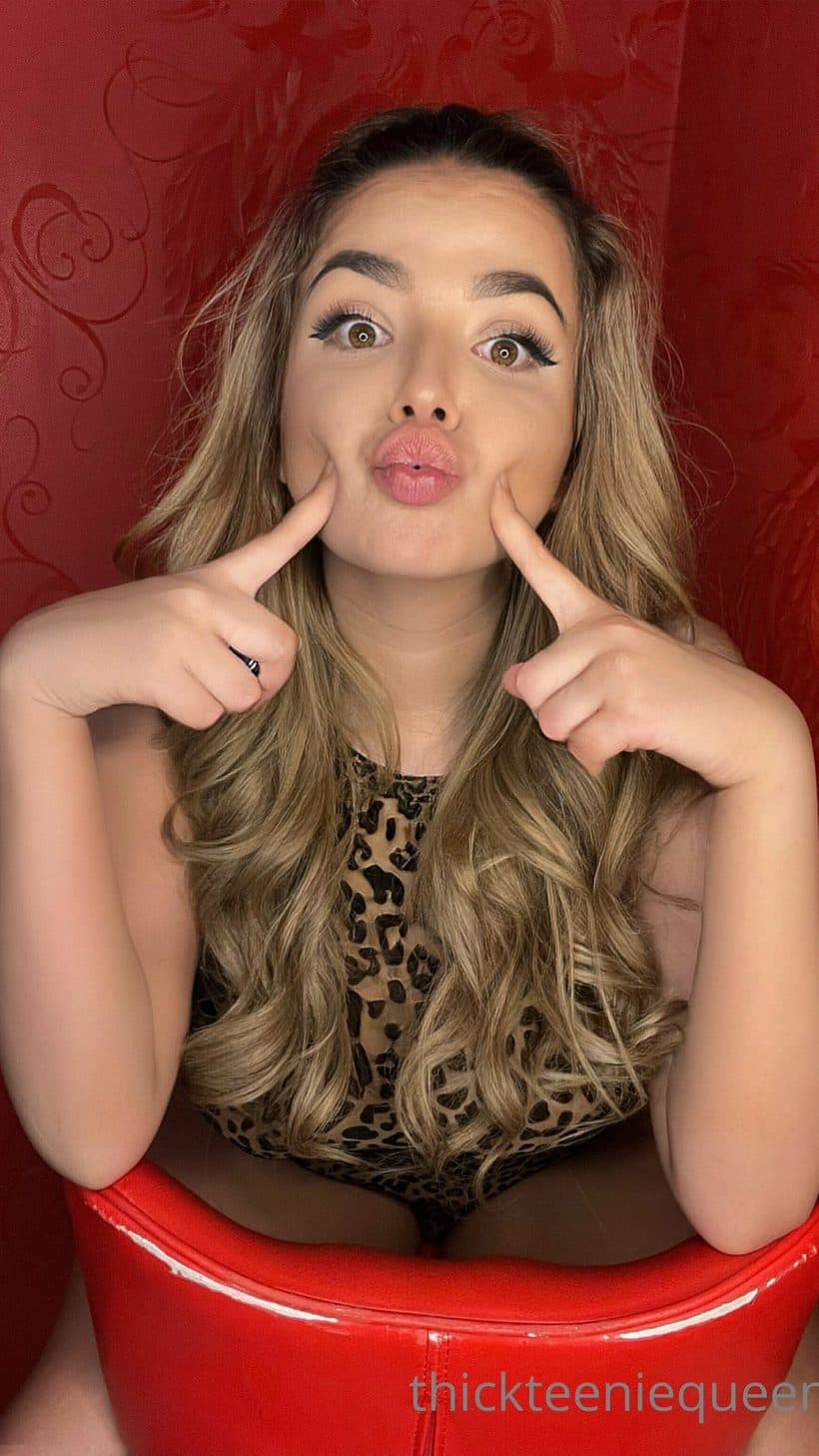 Sara photo 1