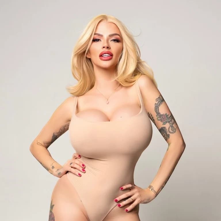 Joslyn James