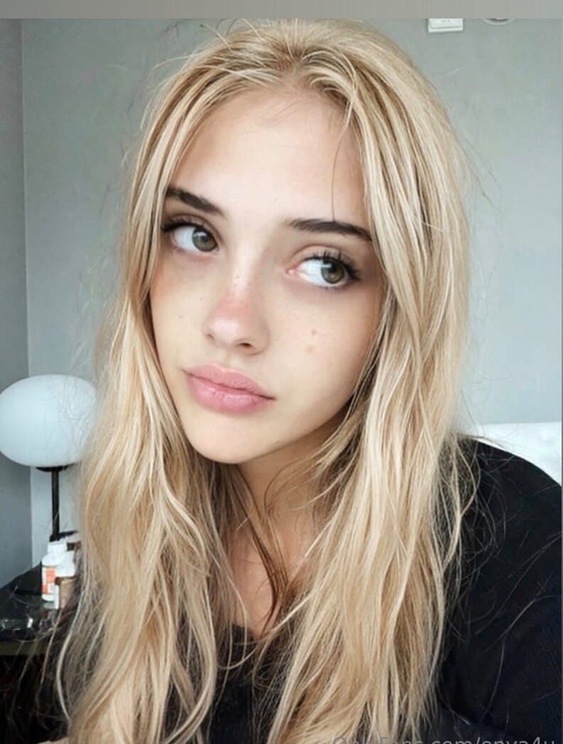 Enya Skarsgård🩵
