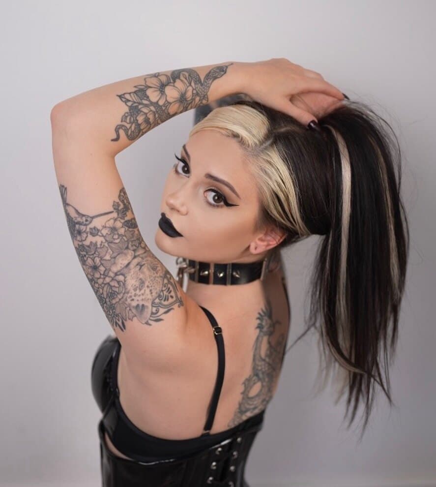 Jade Berry 🖤