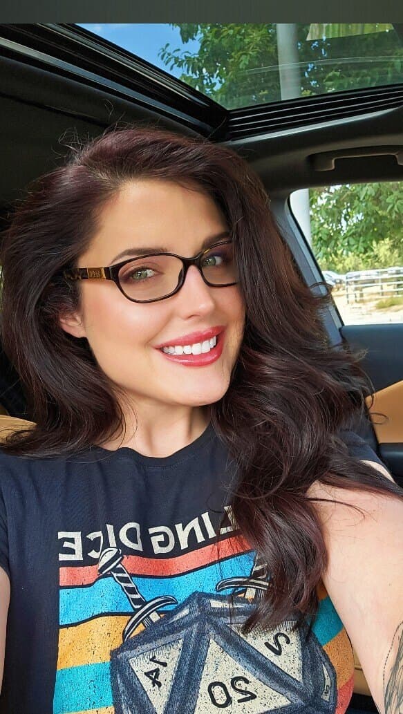 🦋 Elizabeth Monarch