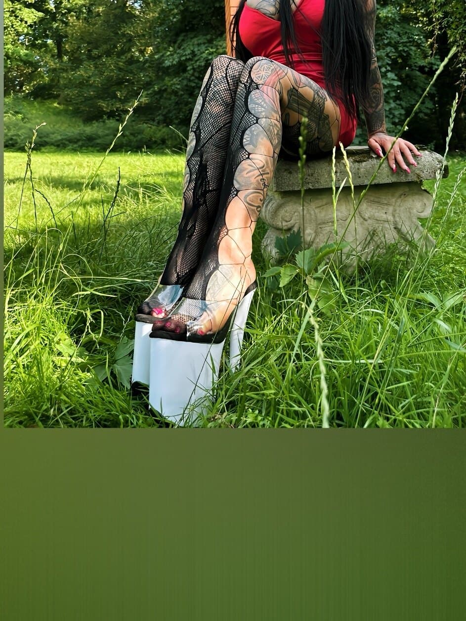 SZEFOWA_SANDRA_S