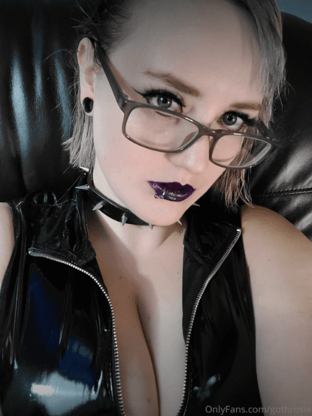 BTGGF Sexting now >:3