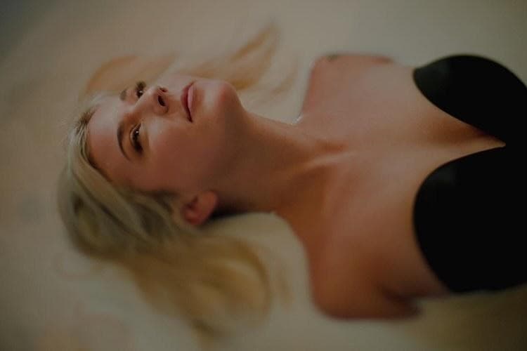 Nina White