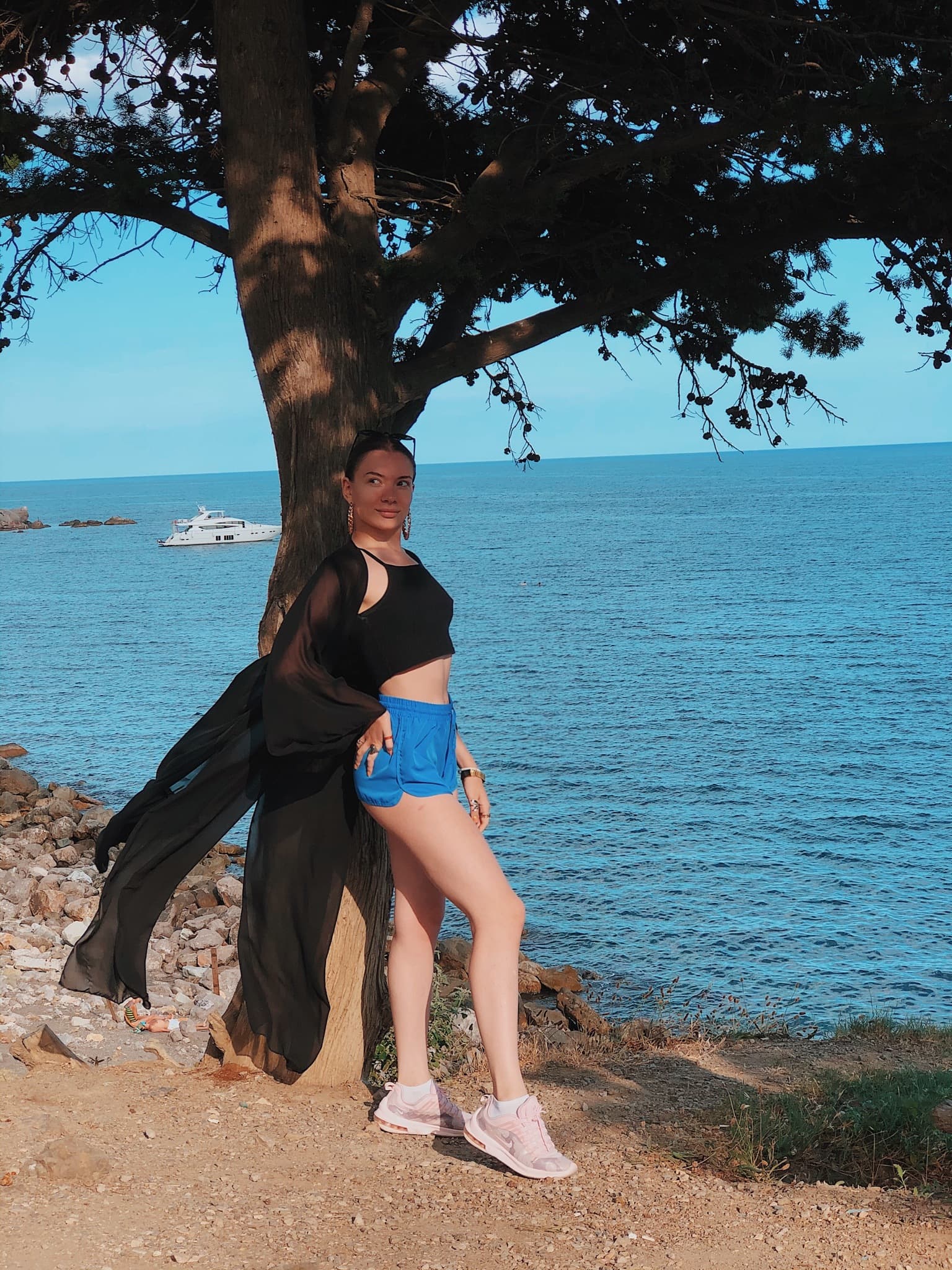 Miss Daria Fernandez