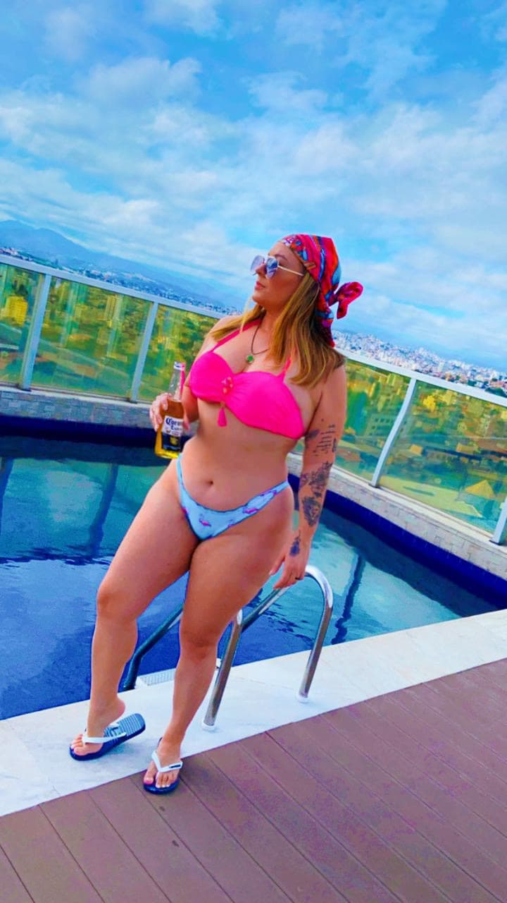Camila Costa