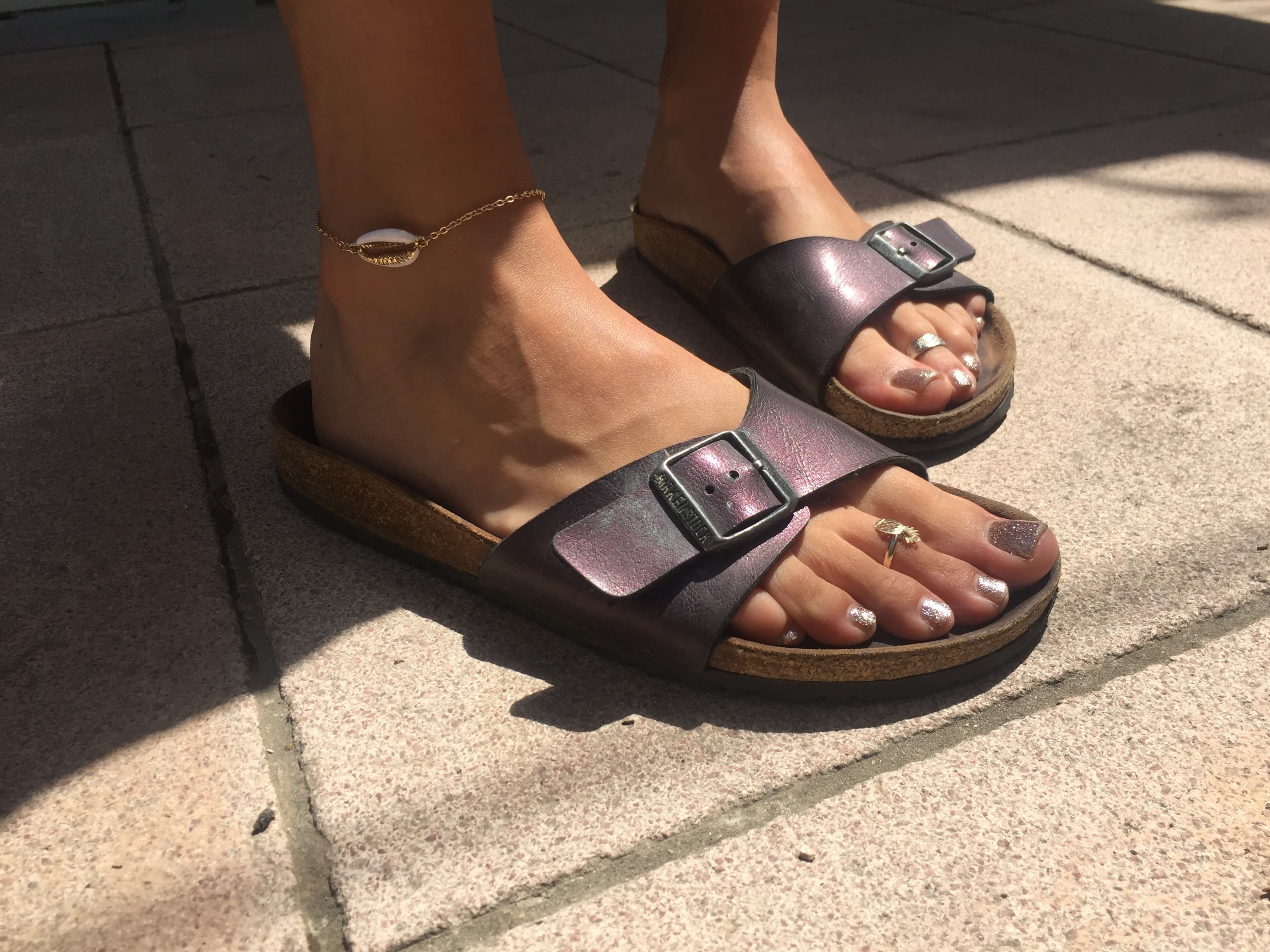 Miss pretty foot